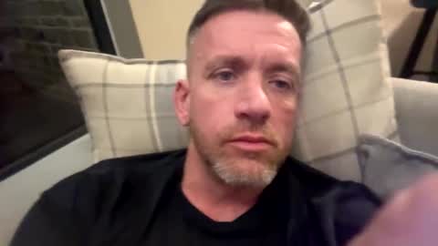 Snapshot of youwantus69 chatting on February 16, 6:20 am You want us 69 online show from February 16, 6:20 am