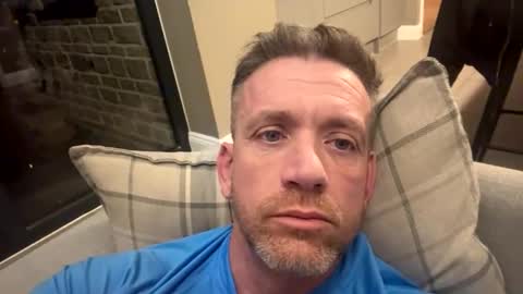 Snapshot of youwantus69 chatting on February 23, 4:54 am You want us 69 online show from February 23, 4:54 am