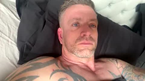 Snapshot of youwantus69 chatting on March 22, 8:40 am You want us 69 online show from March 22, 8:40 am