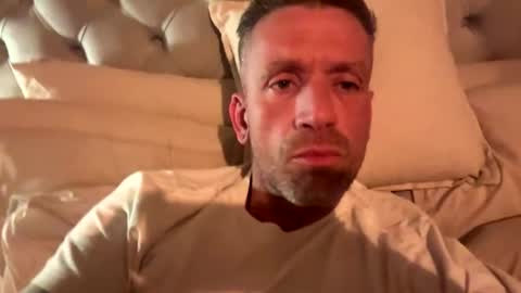 Snapshot of youwantus69 chatting on April 2, 7:55 pm You want us 69 online show from April 2, 7:55 pm