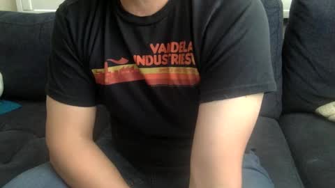 yque online show from February 28, 9:23 pm