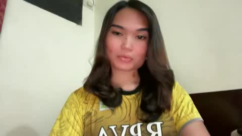 yrdrmgrl_jennie26 online show from September 20, 5:03 pm