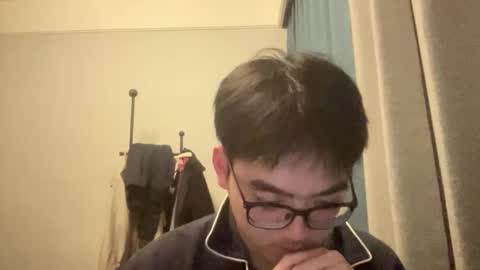 Albert Locko online show from February 25, 5:11 pm