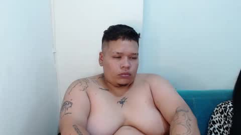 yul and val couple online show from October 24, 2:52 am