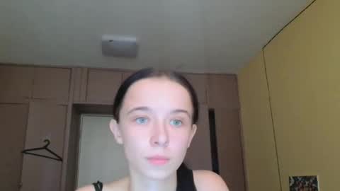 Yuliia online show from September 22, 9:11 am