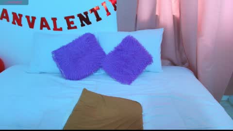 Snapshot of yulina_xue chatting on February 9, 9:39 pm Yulina online show from February 9, 9:39 pm