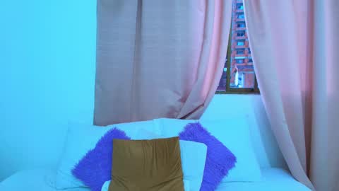 Snapshot of yulina_xue chatting on February 20, 10:59 pm Yulina online show from February 20, 10:59 pm