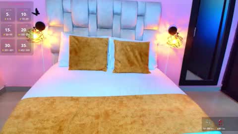 Snapshot of yulina_xue chatting on October 16, 10:00 pm Yulina online show from October 16, 10:00 pm