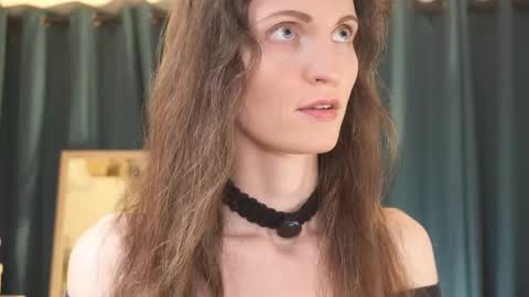 yulla dao online show from March 25, 4:46 pm