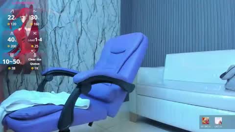 Snowflake online show from April 18, 7:23 am