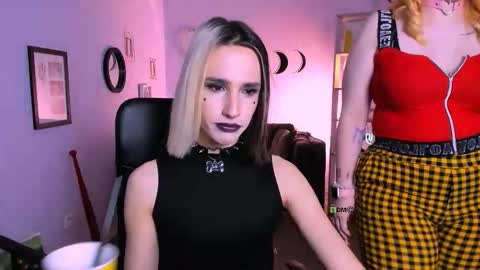 Yumeliko online show from September 11, 7:47 pm