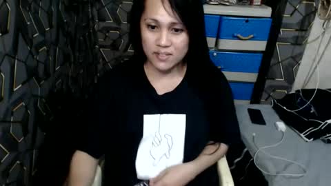 yumi online show from November 4, 5:23 pm