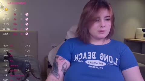 YumemiyaYumi online show from November 15, 8:16 pm