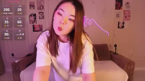 Yumi online show from November 22, 10:09 pm