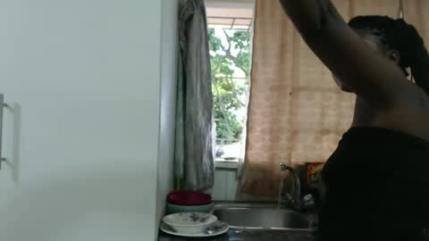 yummybumz online show from September 22, 1:02 pm