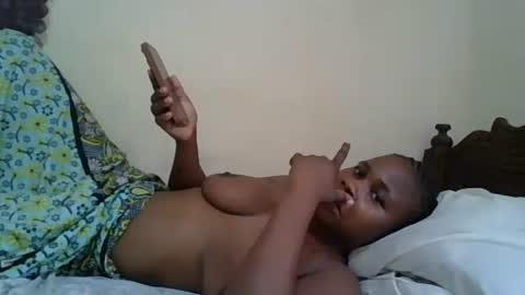 YUMMY online show from December 17, 6:13 am