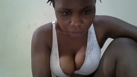 YUMMY online show from December 21, 4:52 am