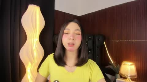 Snapshot of yummyhotkendra chatting on June 22, 4:26 pm yummyhotkendra online show from June 22, 4:26 pm