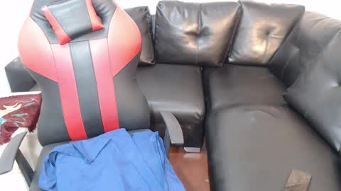 yun_lovers online show from March 10, 10:13 pm