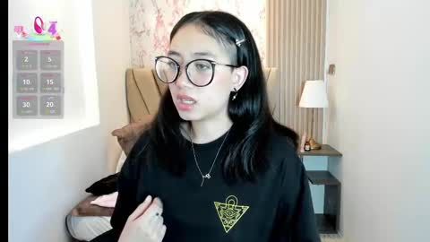 Yuna  online show from September 11, 11:54 am