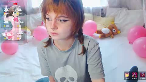 yuna_jin online show from June 13, 9:29 am
