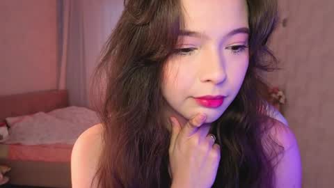 Snapshot of yuna_sunshy chatting on May 9, 1:22 am Yuna online show from May 9, 1:22 am