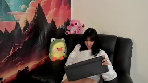 Yuna online show from February 25, 5:22 pm