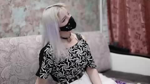 Yuna online show from February 20, 8:09 pm