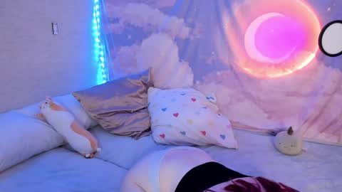 Yuna online show from April 28, 9:53 pm
