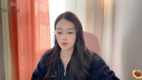 Snapshot of yuner0715 chatting on December 11, 6:14 am YunEr online show from December 11, 6:14 am