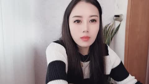 Snapshot of yuner0715 chatting on October 17, 3:20 am YunEr online show from October 17, 3:20 am