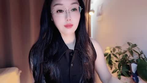 YunEr online show from April 11, 4:50 am