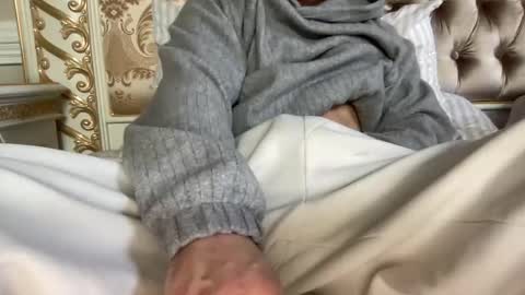 Yung Bull online show from December 24, 7:44 pm