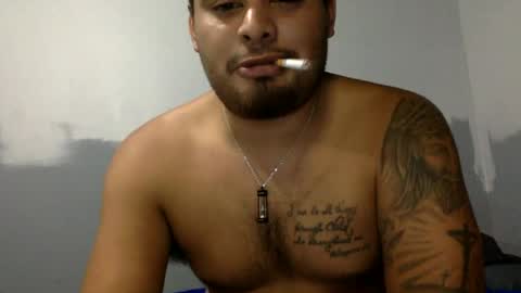 YungJefe online show from July 11, 8:50 am