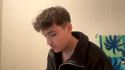 Snapshot of yungstudbev chatting on December 29, 12:30 am yungstudbev online show from December 29, 12:30 am