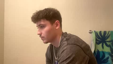 Snapshot of yungstudbev chatting on December 31, 9:50 pm yungstudbev online show from December 31, 9:50 pm