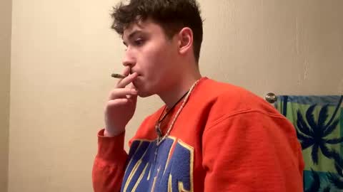 Snapshot of yungstudbev chatting on January 4, 10:05 am yungstudbev online show from January 4, 10:05 am