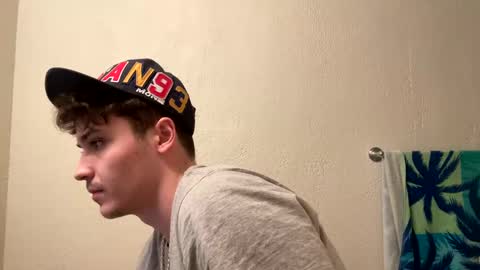 Snapshot of yungstudbev chatting on January 8, 10:26 am yungstudbev online show from January 8, 10:26 am