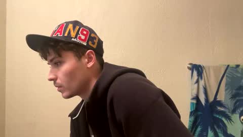 Snapshot of yungstudbev chatting on January 10, 4:33 am yungstudbev online show from January 10, 4:33 am