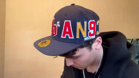 Snapshot of yungstudbev chatting on January 14, 2:53 pm yungstudbev online show from January 14, 2:53 pm