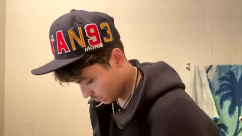 Snapshot of yungstudbev chatting on January 15, 6:12 am yungstudbev online show from January 15, 6:12 am