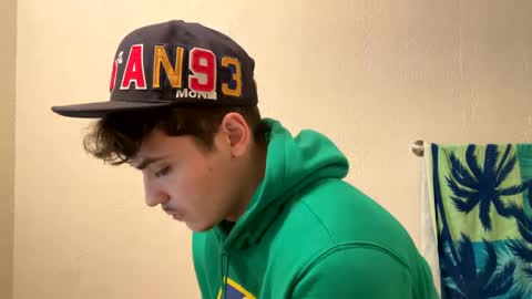 Snapshot of yungstudbev chatting on January 15, 11:51 pm yungstudbev online show from January 15, 11:51 pm