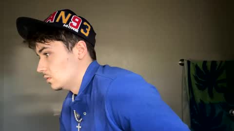 Snapshot of yungstudbev chatting on January 16, 2:08 pm yungstudbev online show from January 16, 2:08 pm