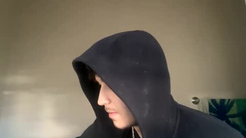 Snapshot of yungstudbev chatting on January 24, 1:57 pm yungstudbev online show from January 24, 1:57 pm