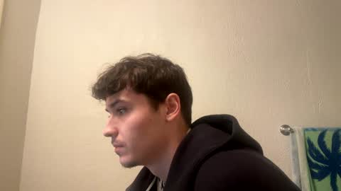 Snapshot of yungstudbev chatting on January 28, 12:15 am yungstudbev online show from January 28, 12:15 am