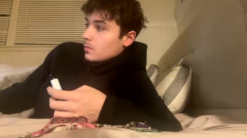 Snapshot of yungstudbev chatting on February 5, 4:06 am yungstudbev online show from February 5, 4:06 am