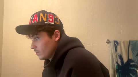 Snapshot of yungstudbev chatting on February 9, 6:54 am yungstudbev online show from February 9, 6:54 am