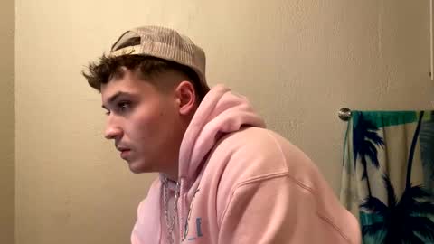 Snapshot of yungstudbev chatting on February 18, 4:58 am yungstudbev online show from February 18, 4:58 am