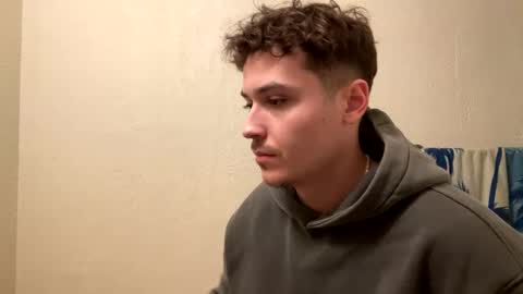 Snapshot of yungstudbev chatting on February 24, 11:30 pm yungstudbev online show from February 24, 11:30 pm