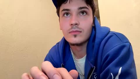 Snapshot of yungstudbev chatting on September 27, 8:58 pm yungstudbev online show from September 27, 8:58 pm